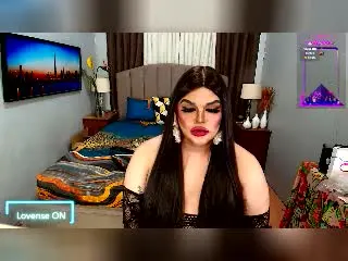 Xlovecam Watch Live Sex Cams of InsatiableSexQueen