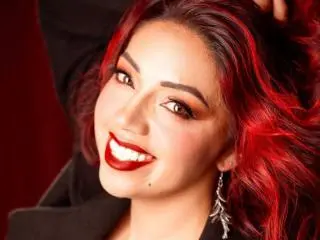 Xlovecam Free Live Porn of HelennaDuque
