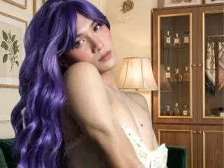 Xlovecam Live Sex Cam of Holyshweet69