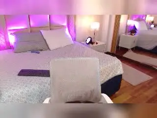 Xlovecam Best Webcam of NyraVanel