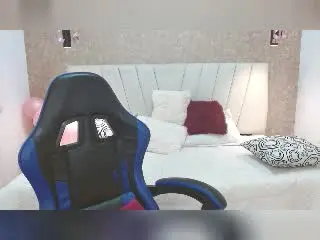 Xlovecam Live Sex of AliceSmity