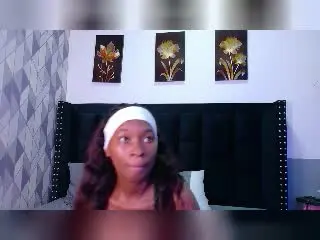 Xlovecam Adult Video Chat of Shaaron