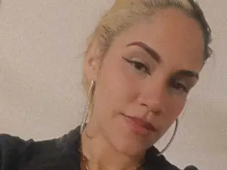 Xlovecam Adult Video Chat of Faehlis