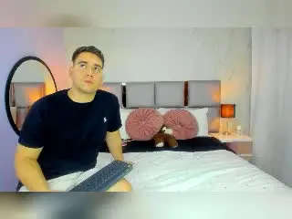 Xlovecam Watch Live Sex Cams of CandyAndJason