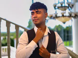 Xlovecam Adult Webcams of Jacobb69