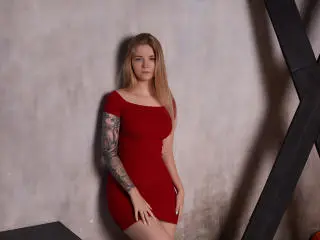 Xlovecam Watch Live Sex Cams of SirenaHardmann