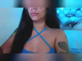 Xlovecam Adult Webcams of MikeAndLunaa