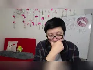 Xlovecam Private Sex Chat of EmilyLlove