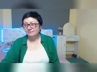 Xlovecam Sex Cam of EmilyLlove