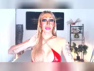 Xlovecam Live Sex of QueenOfMajestique