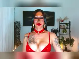 Xlovecam Adult Webcam of QueenOfMajestique