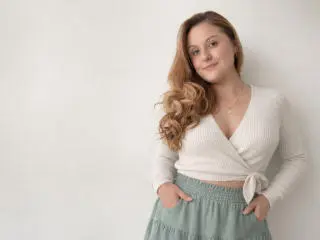 Xlovecam Live Sex Cam of LaurenSpitz