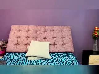 Xlovecam Free Porn Cam of BeckyHuston