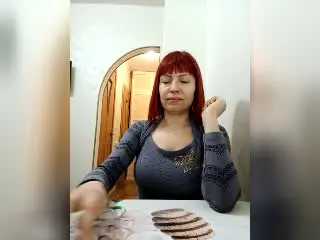 Xlovecam Free Live Porn of LaylaHottyX