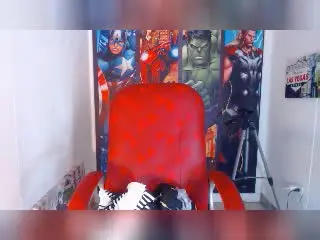 Xlovecam Free Live Porn of KevinCharles