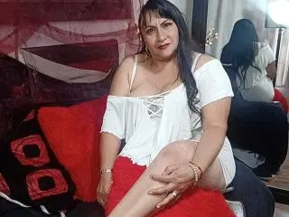 Xlovecam Sex Cam of LauraMimiHot