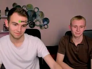 Xlovecam Private Sex Chat of AstrenRafael