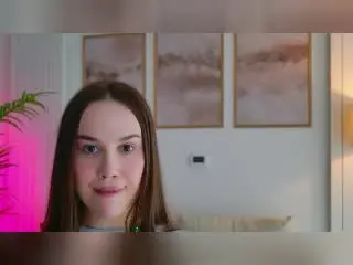 Xlovecam Adult Webcams of MirraBellle