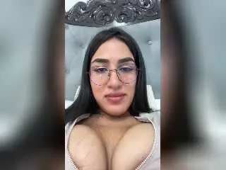 Xlovecam Adult Video Chat of AlanaHarris