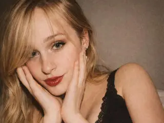 Xlovecam Adult Video Chat of FlyFreedom