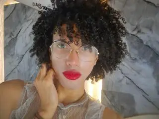 Xlovecam Private Sex Chat of CamilleCedrik
