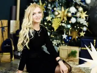 Xlovecam Sex Cam of MelissaTyler