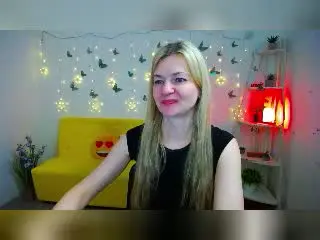 Xlovecam Private Sex Chat of MelissaTyler