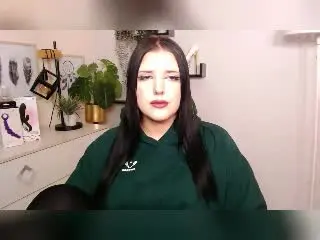 Xlovecam Adult Webcams of MiaHaveFun