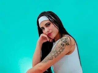 Xlovecam Best live sex cam show of LunaDesire