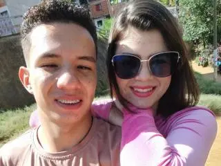 Xlovecam Free Porn Cam of SabrinaJeremy