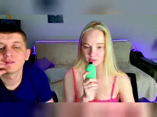 Xlovecam Free Live Porn of ShawtyMiaAndJack