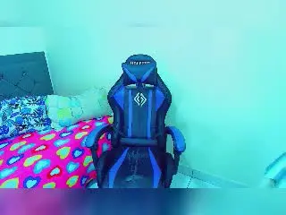 Xlovecam Private Sex Chat of Allisonth