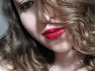 Xlovecam Free Porn Cam of SexyXCaty