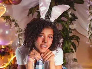 Xlovecam Nude Webcam of LunaKeller