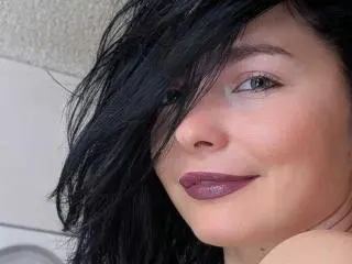 Xlovecam Free Live Porn of YreneA