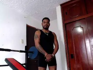 Xlovecam Adult Webcams of BladeFire